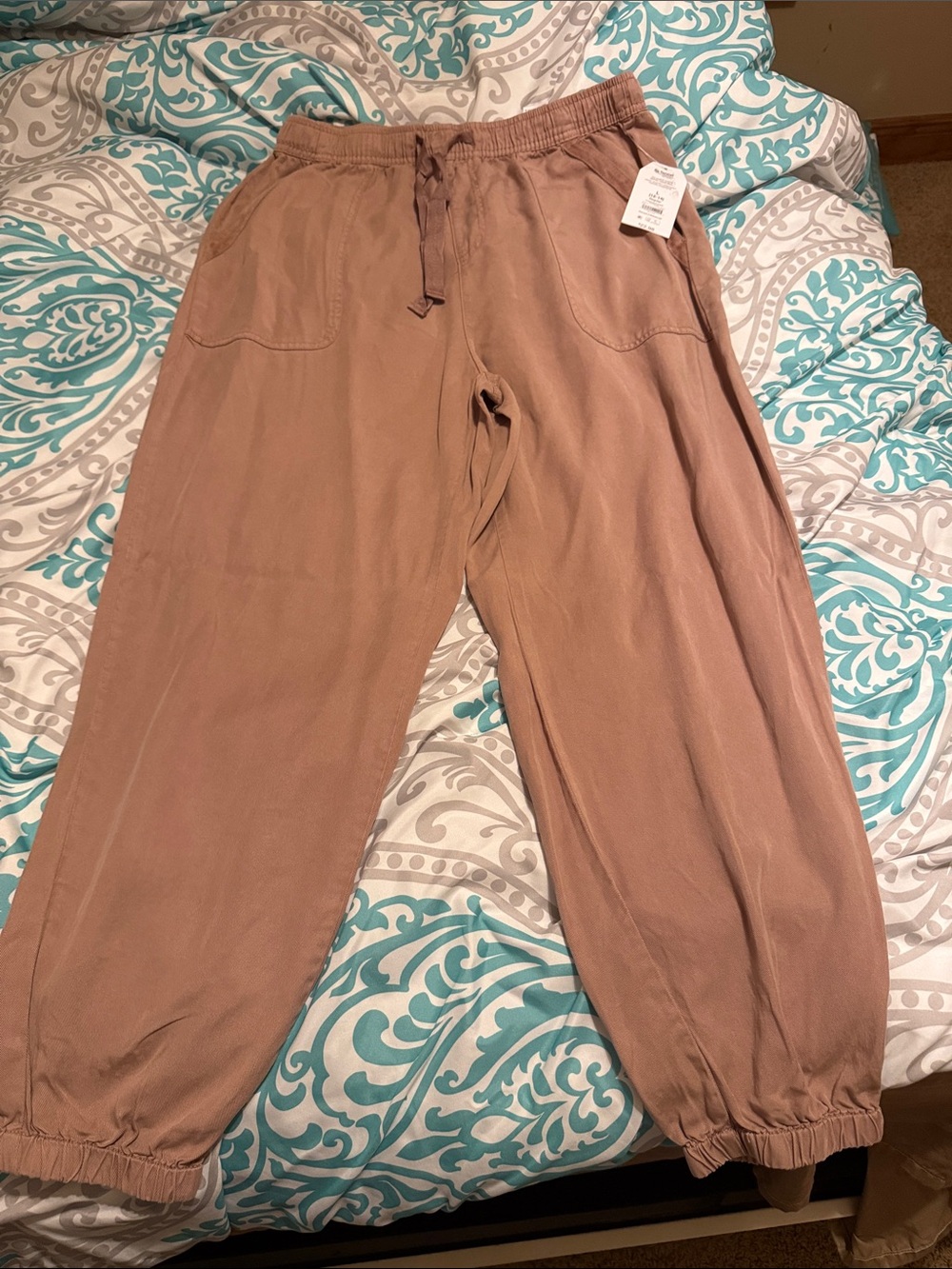 Time and Tru Rose Tan Drawstring Jogger Pants